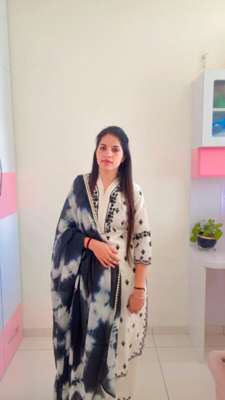 Shibori - A monochrome muse