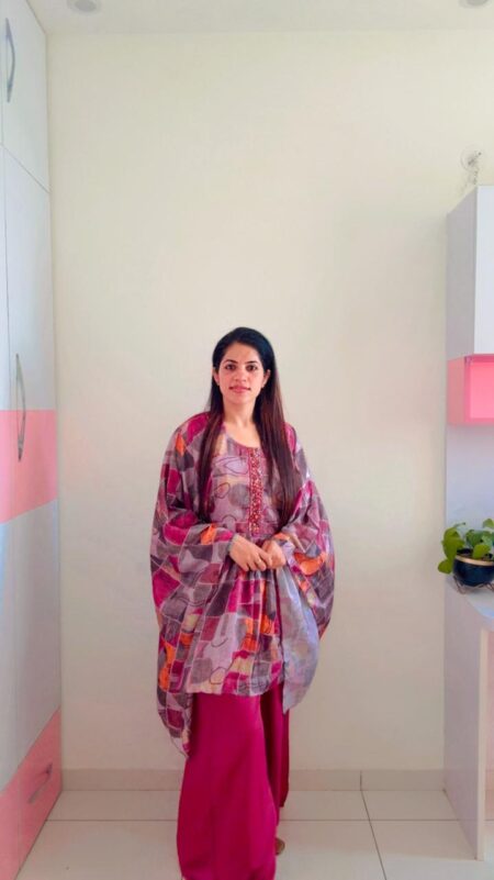 Malika - Magenta Wings