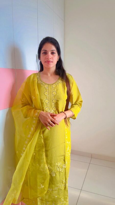 Reshmi - Silk Blend Kurta Set